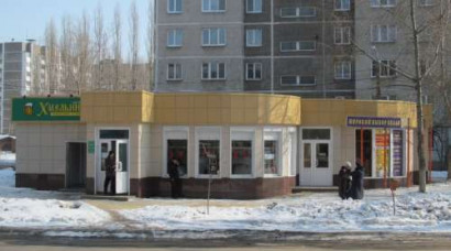 Монтаж вентилируемого фасада из керамогранита торгового павильона в Воронеже