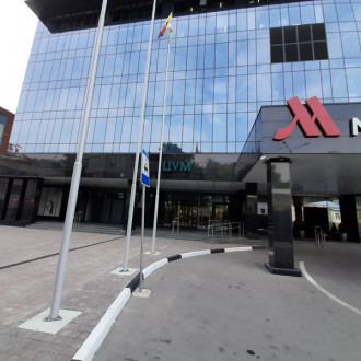 Отель MARRIOTT
