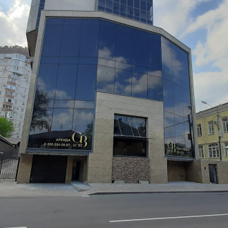 Жилой дом с офисными помещениями