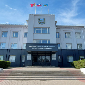 37. Вентилируемый фасад здания Администрации новоусманского района