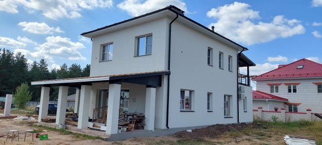 Устройство "Мокрого фасада" с утеплением частного дома в Воронеже