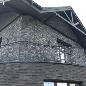 Вентилируемый фасад частного дома с облицовкой клинкерной плиткой в Воронеже