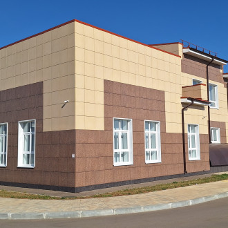 Монтаж вентилируемого фасада с утеплением здания "Центр культурного развития" в Венёв