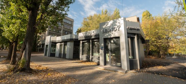 Реконструкция фасада торгового павильона в Воронеже